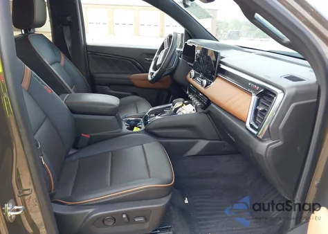 2023 GMC Canyon 4Wd Short Box At4 z USA, uszkodzony, nr VIN 1GTP6DEK1P1173867